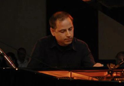 picture of Michael Logozar